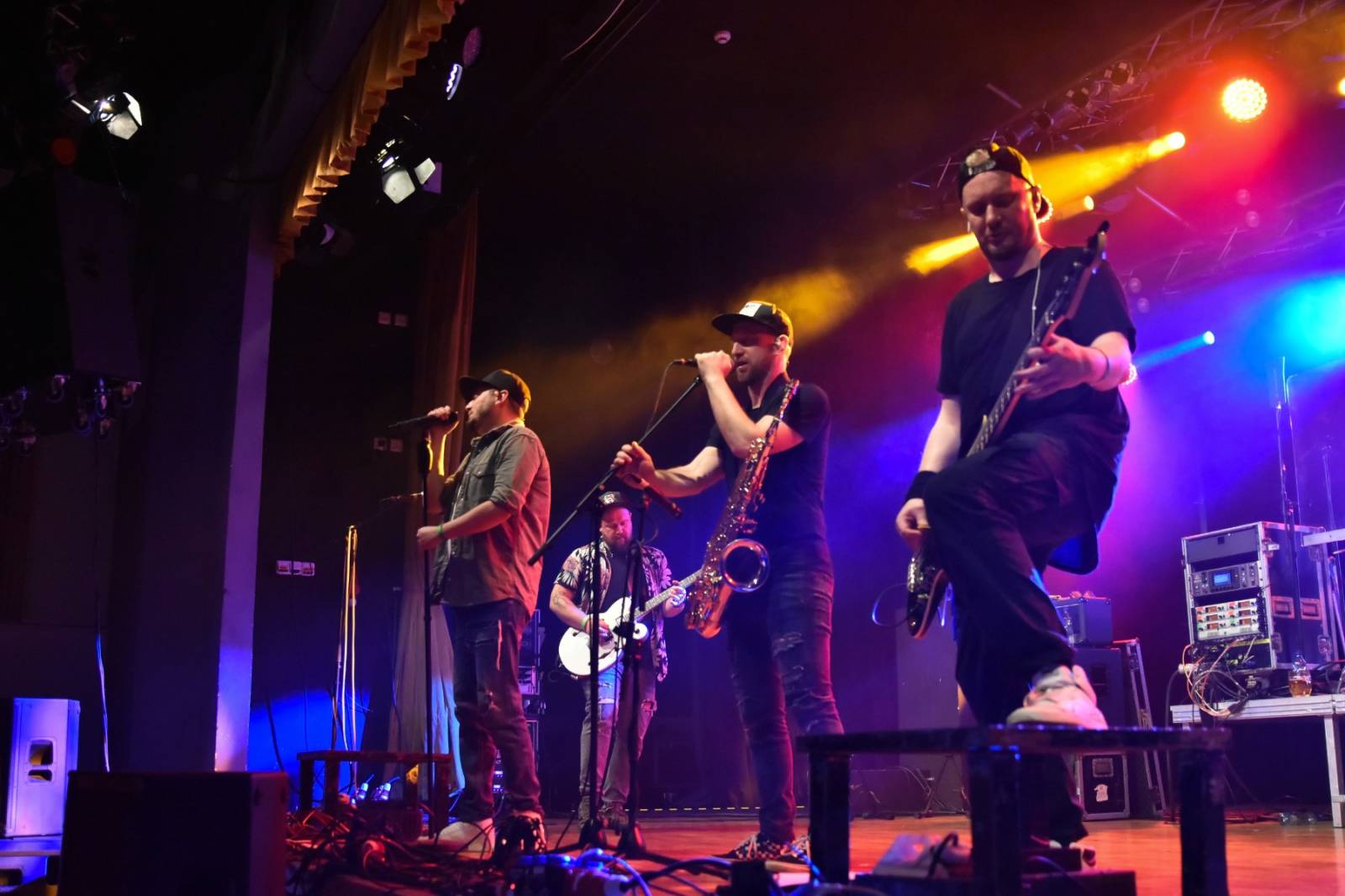 UDG zaplnili plzeňskou Šeříkovku, přivezli s sebou Pekaře s novou sestavou