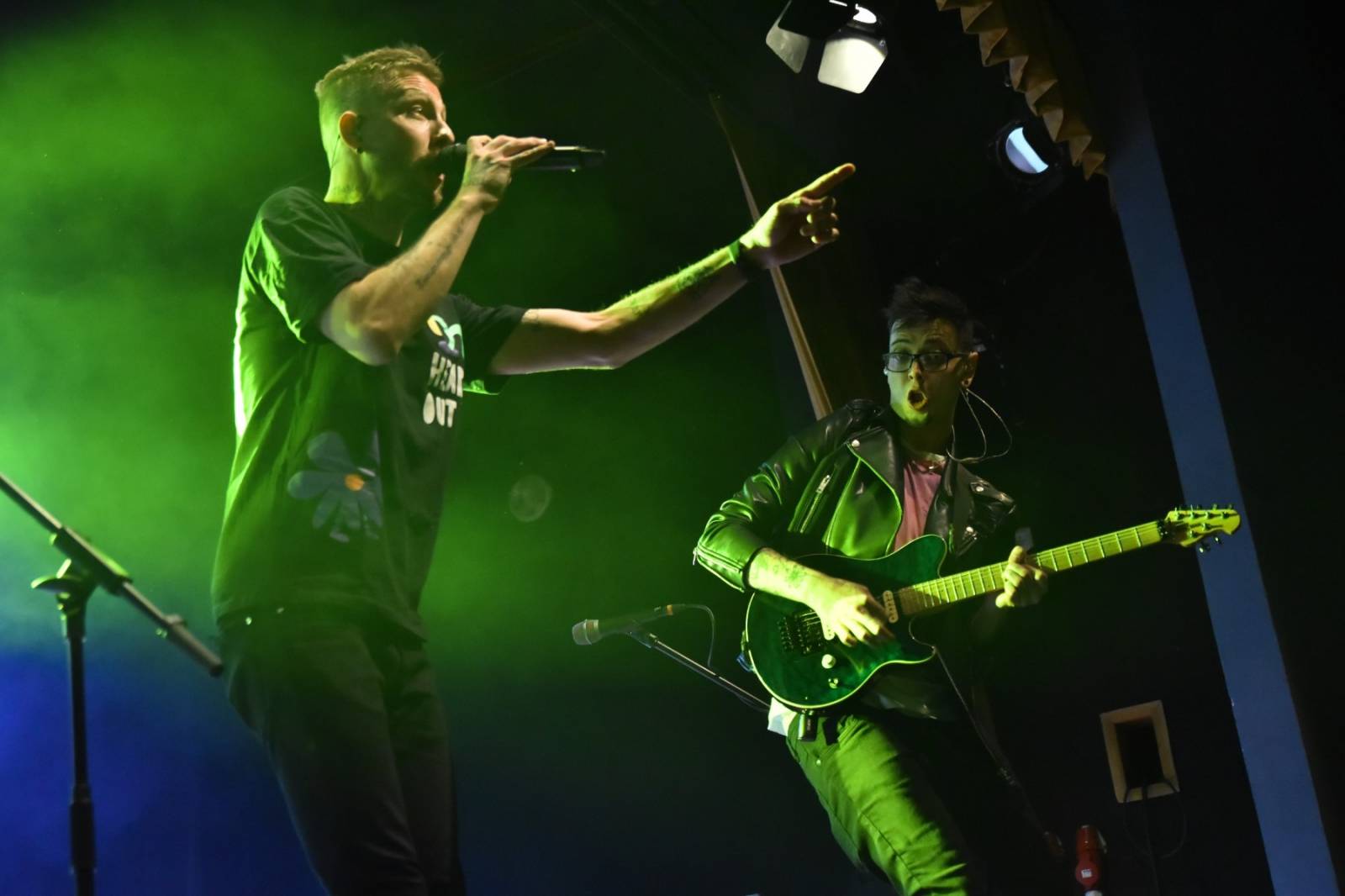 UDG zaplnili plzeňskou Šeříkovku, přivezli s sebou Pekaře s novou sestavou