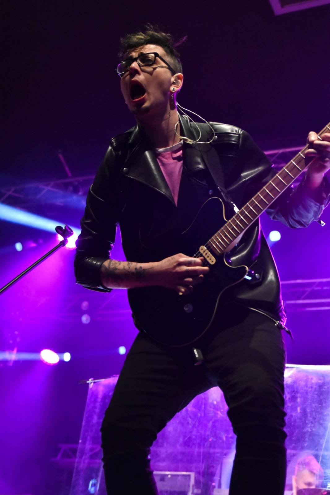 UDG zaplnili plzeňskou Šeříkovku, přivezli s sebou Pekaře s novou sestavou