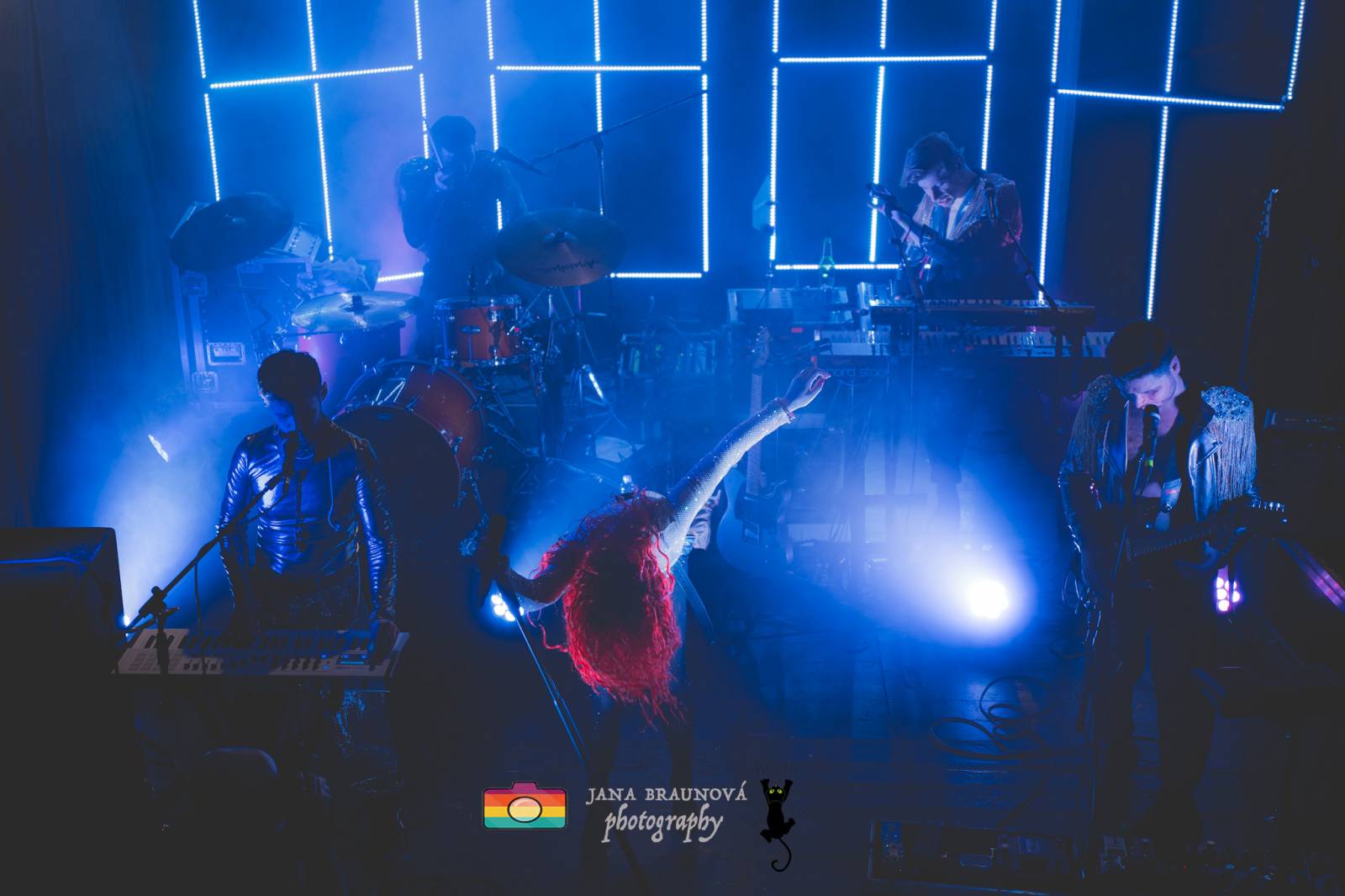 MYDY přivezli do Plzně plno energie, Žofie neváhala jít mezi fanoušky