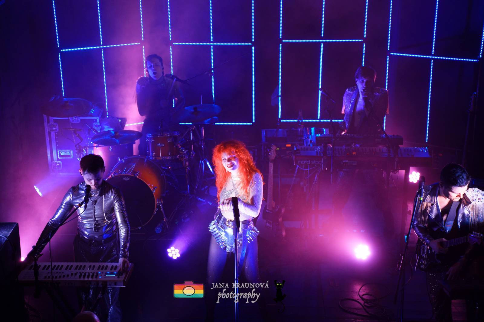 MYDY přivezli do Plzně plno energie, Žofie neváhala jít mezi fanoušky