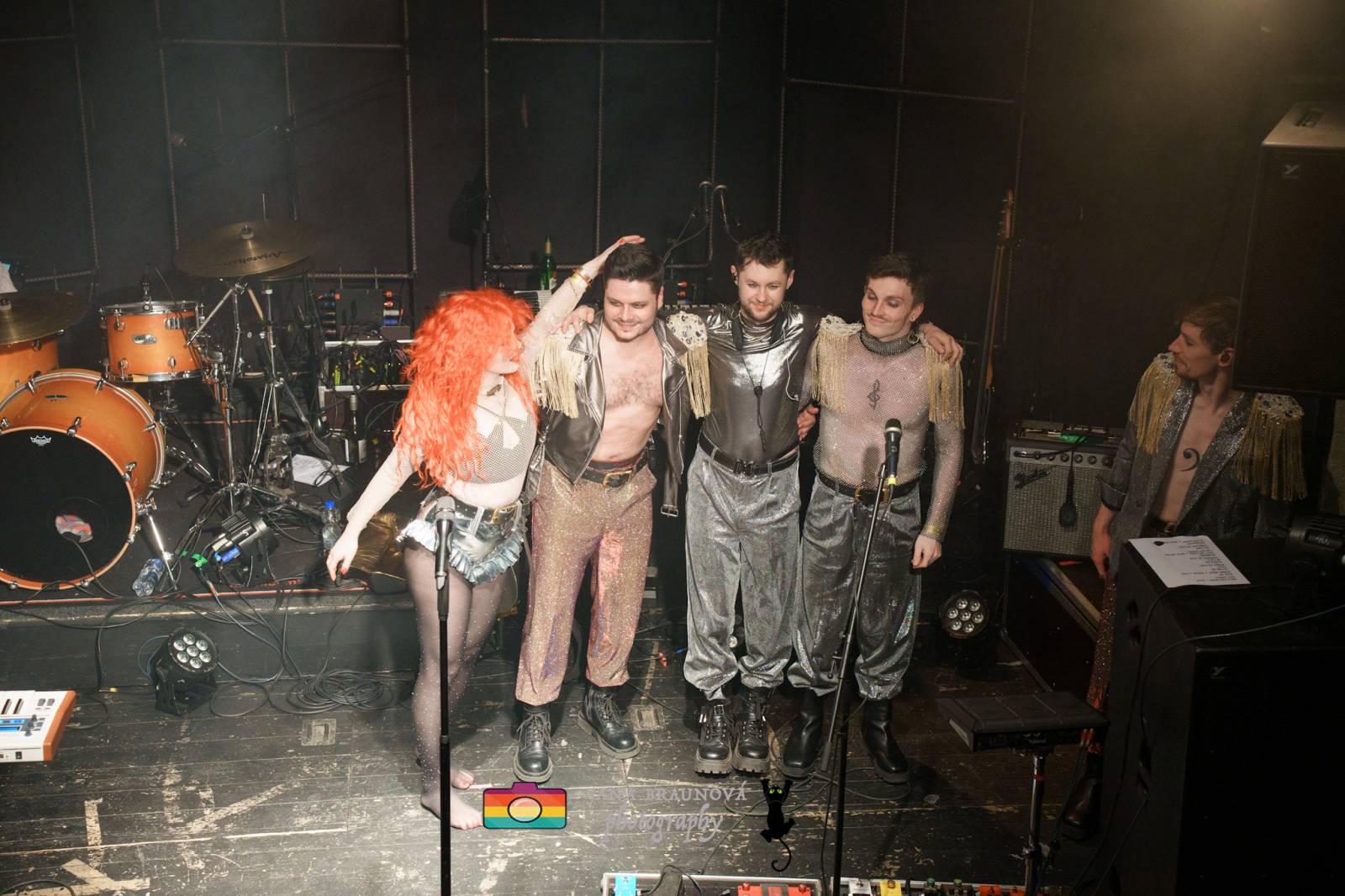 MYDY přivezli do Plzně plno energie, Žofie neváhala jít mezi fanoušky