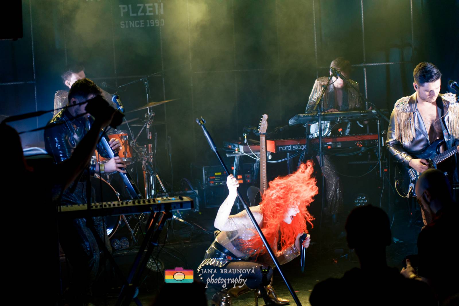 MYDY přivezli do Plzně plno energie, Žofie neváhala jít mezi fanoušky