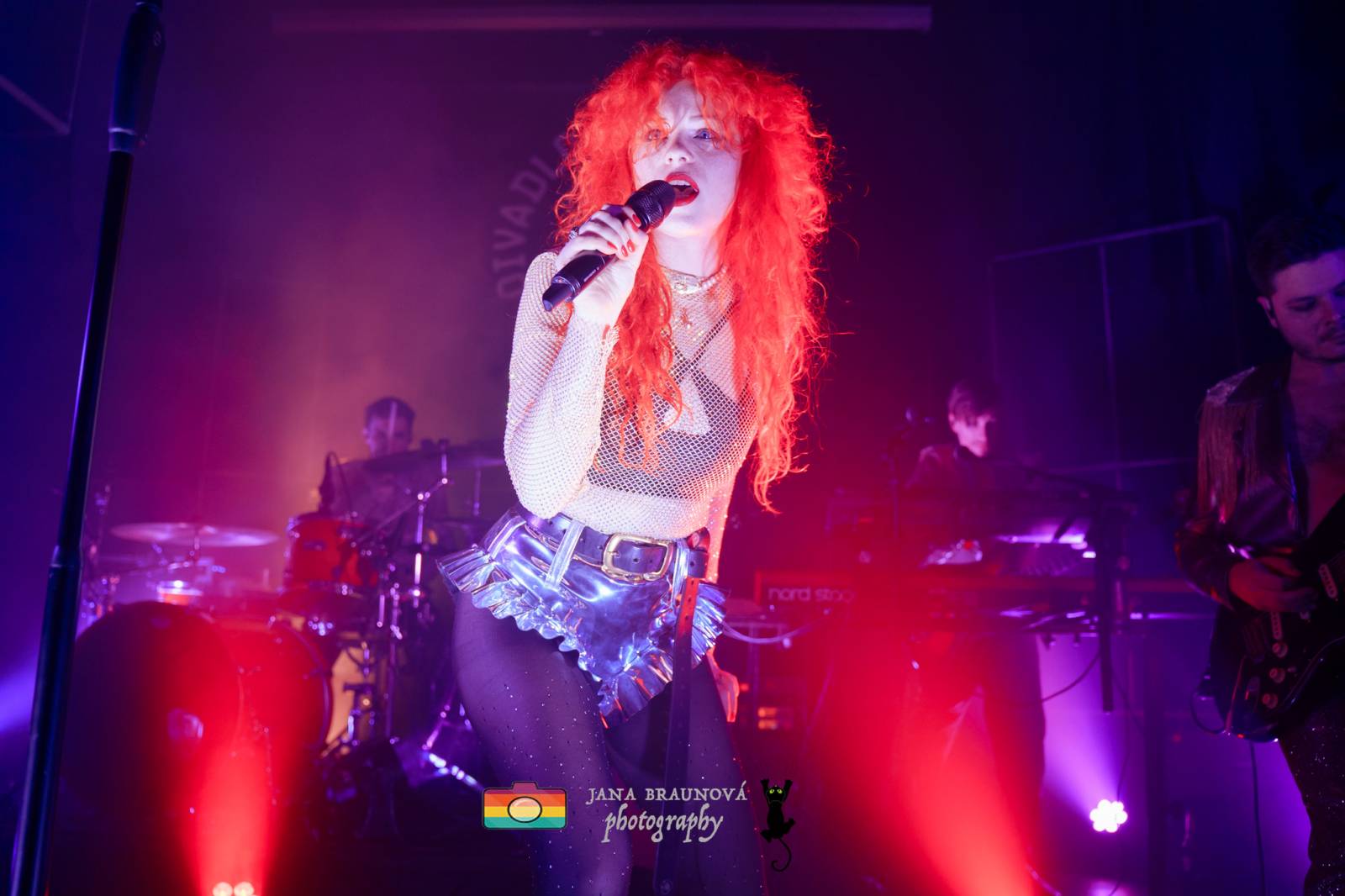 MYDY přivezli do Plzně plno energie, Žofie neváhala jít mezi fanoušky