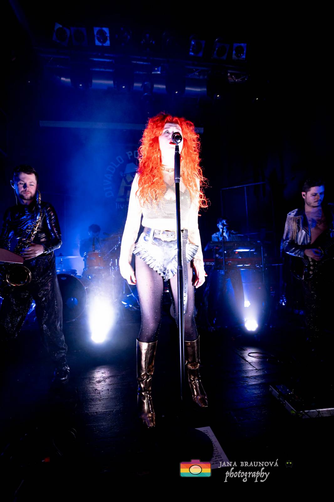 MYDY přivezli do Plzně plno energie, Žofie neváhala jít mezi fanoušky