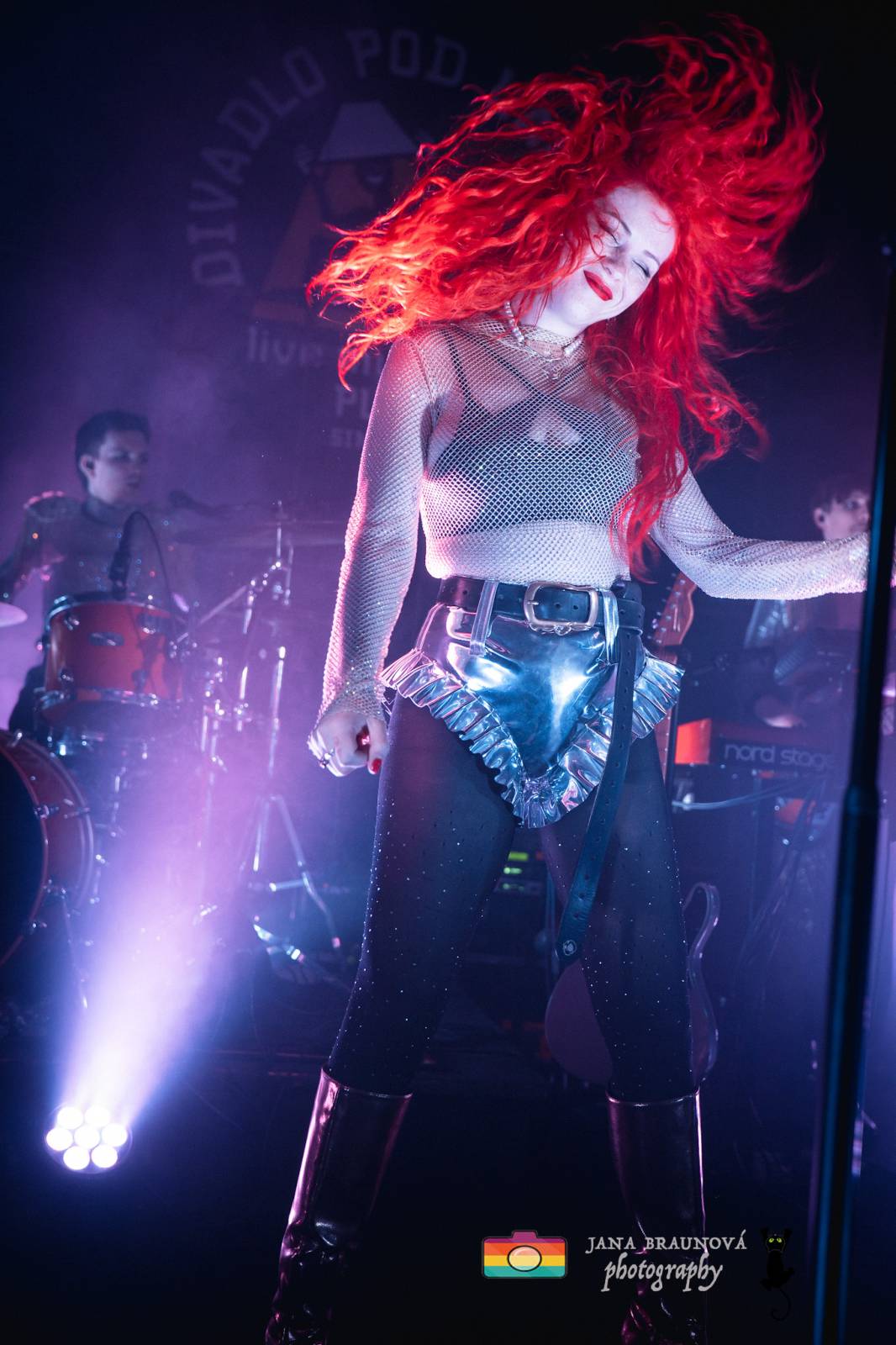 MYDY přivezli do Plzně plno energie, Žofie neváhala jít mezi fanoušky