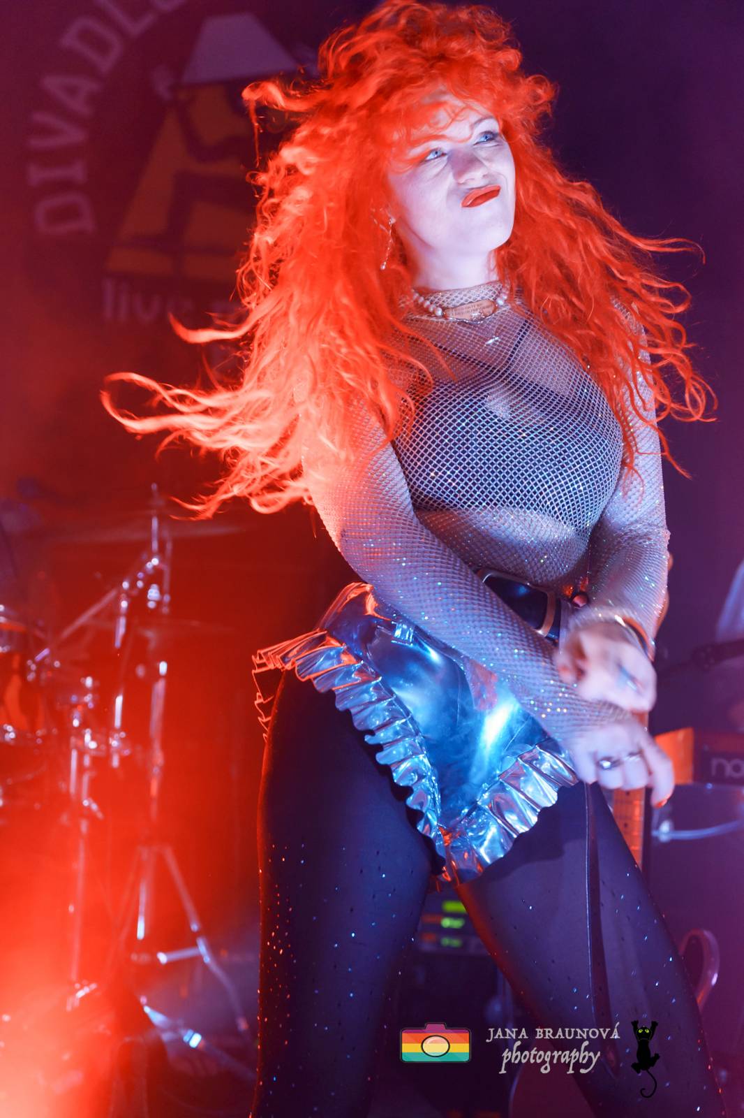 MYDY přivezli do Plzně plno energie, Žofie neváhala jít mezi fanoušky