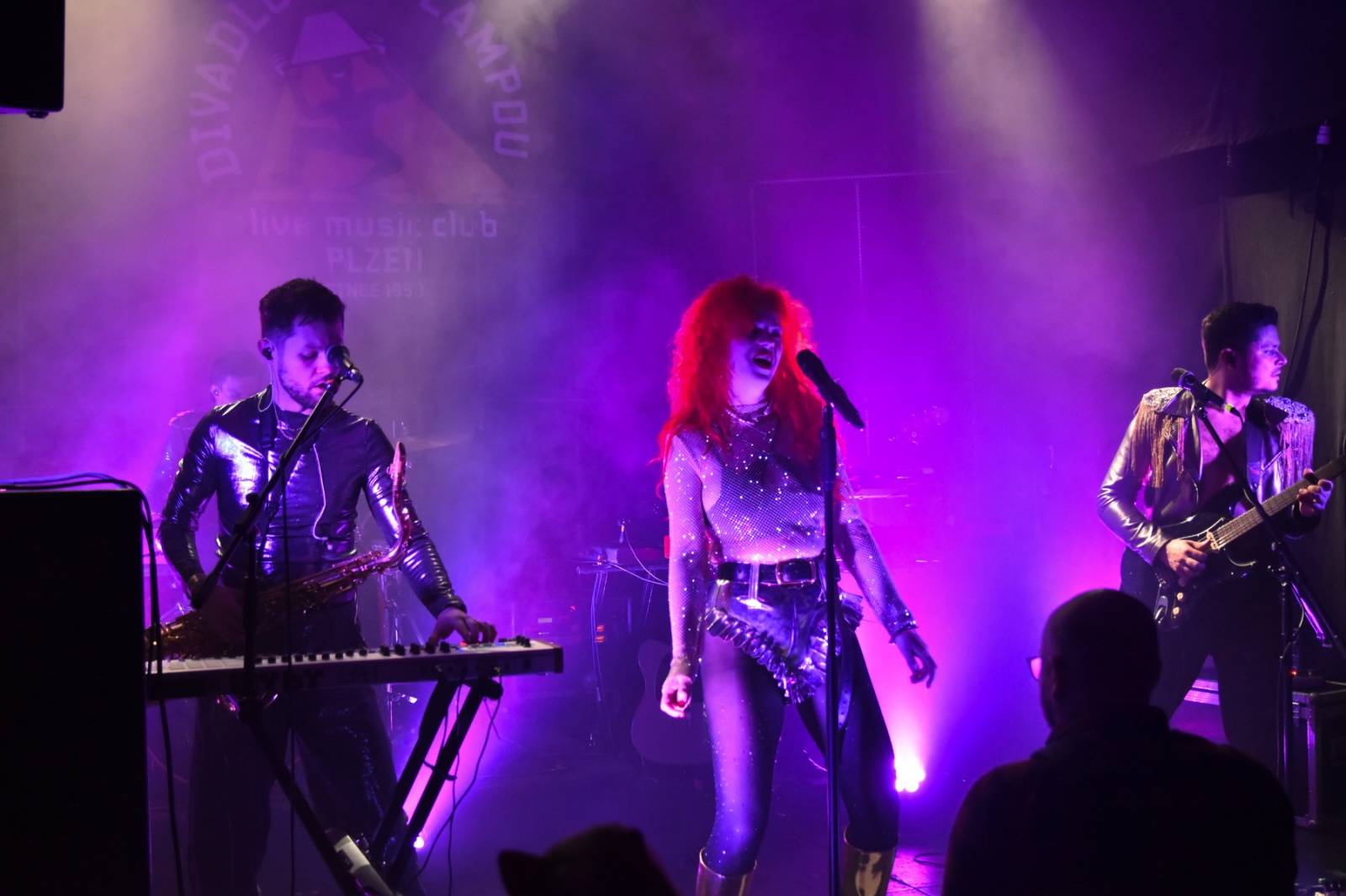 MYDY rozeskákali plzeňské Divadlo pod lampou