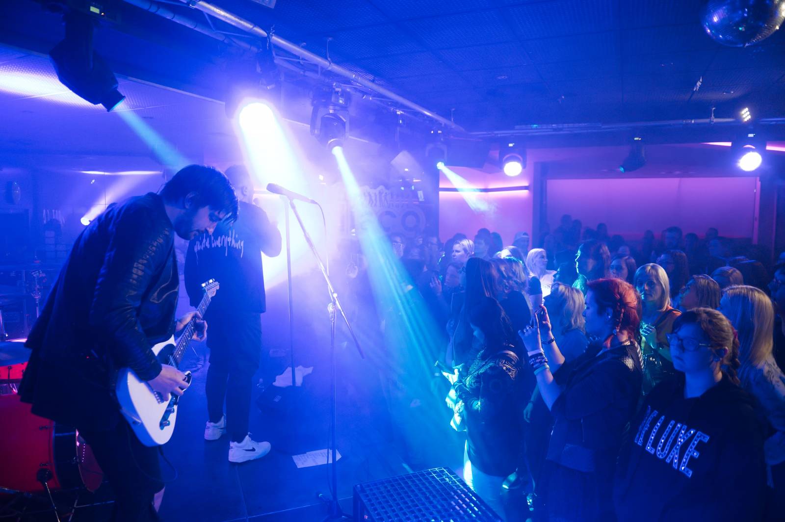 Poetika zavítala do rodného Velkého Meziříčí, Ondřej Brejška tam oslavil třicátiny