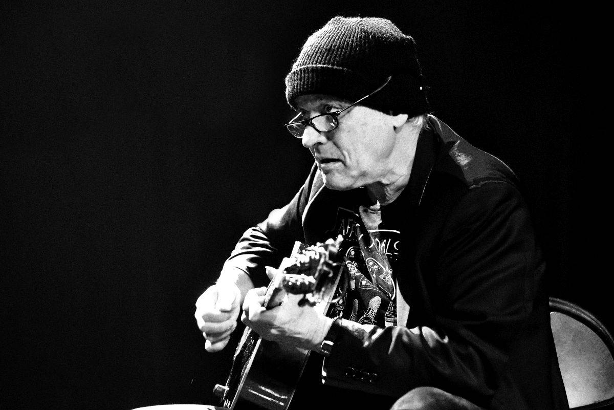 Palác Akropolis patřil jazzu. Zahrál tam kytarista Marc Ribot