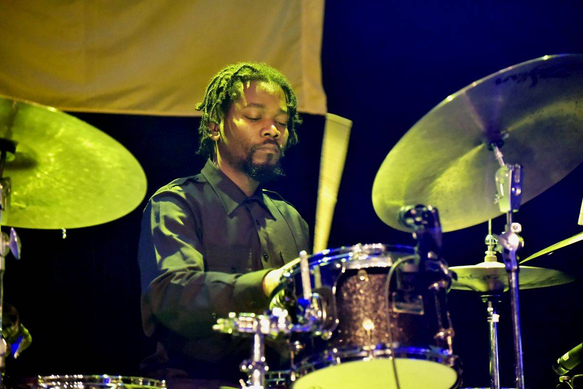 Palác Akropolis patřil jazzu. Zahrál tam kytarista Marc Ribot