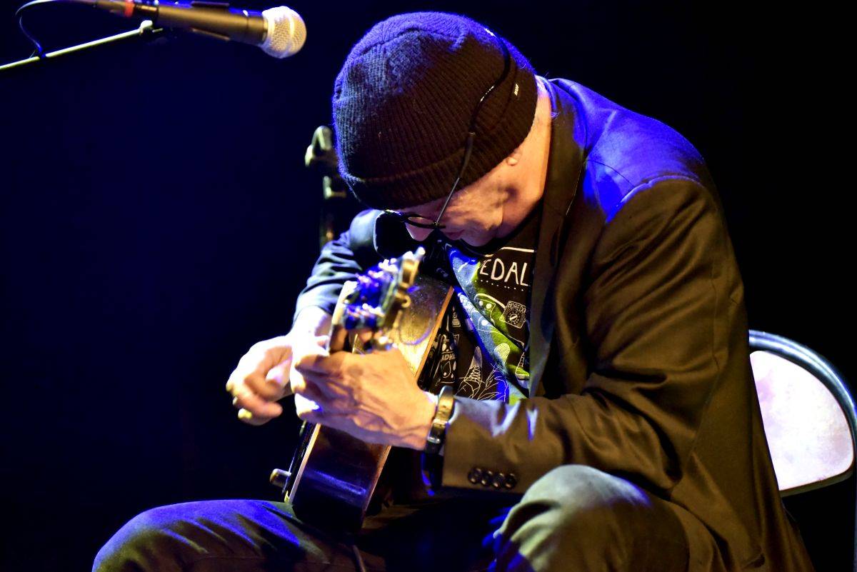 Palác Akropolis patřil jazzu. Zahrál tam kytarista Marc Ribot