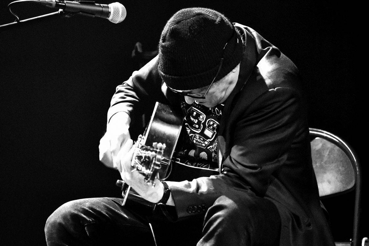 Palác Akropolis patřil jazzu. Zahrál tam kytarista Marc Ribot