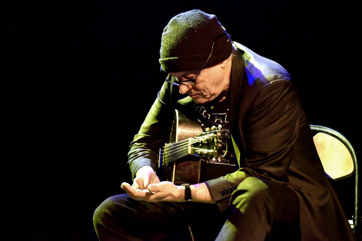 Palác Akropolis patřil jazzu. Zahrál tam kytarista Marc Ribot