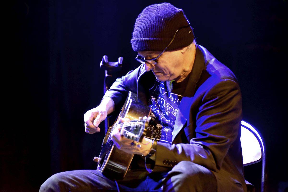 Palác Akropolis patřil jazzu. Zahrál tam kytarista Marc Ribot