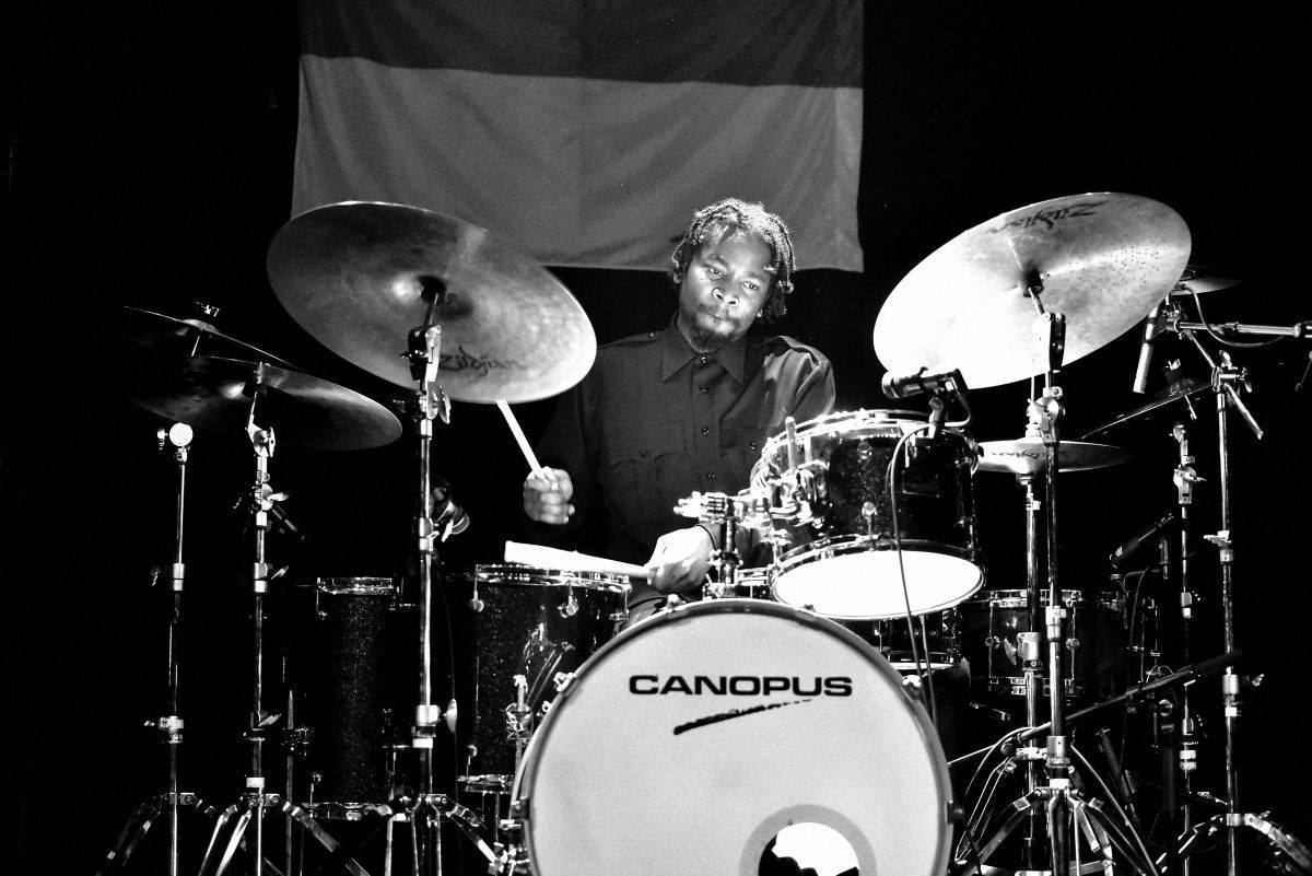 Palác Akropolis patřil jazzu. Zahrál tam kytarista Marc Ribot