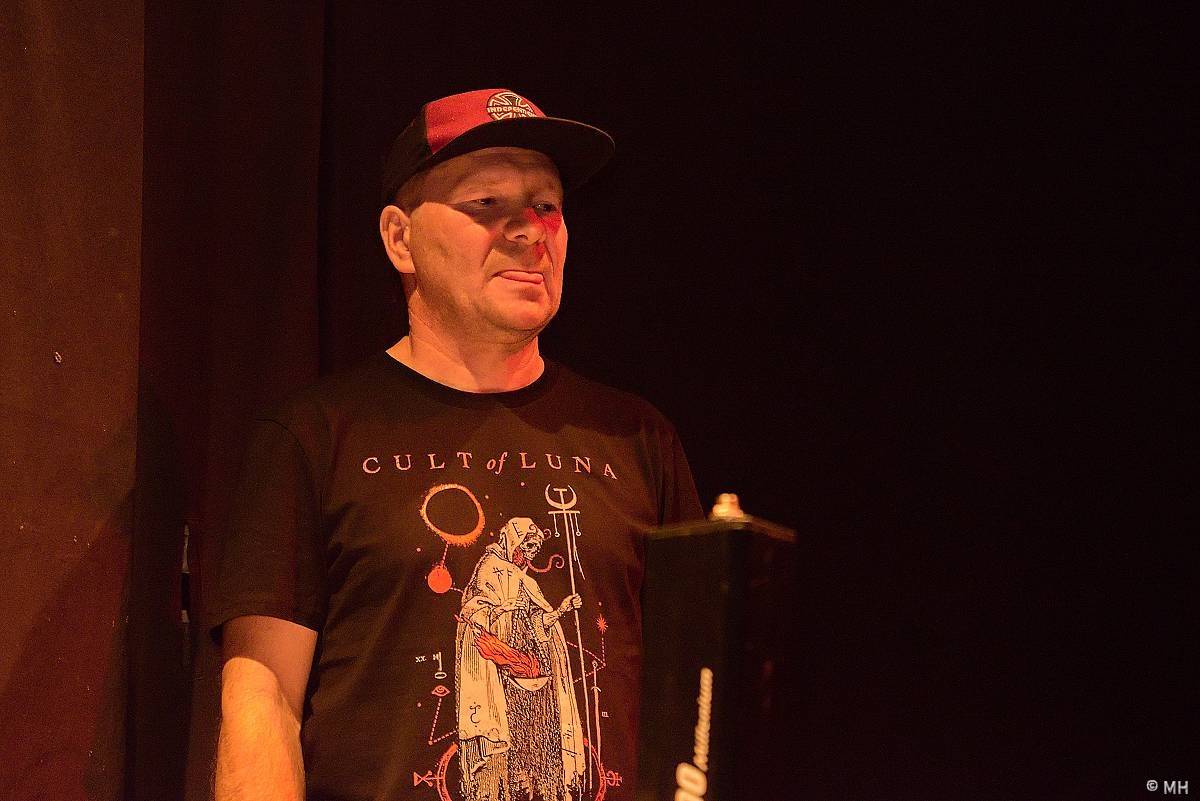 Absolutní neklid zahájil sezónu, s Řekou vystoupil v Plzni