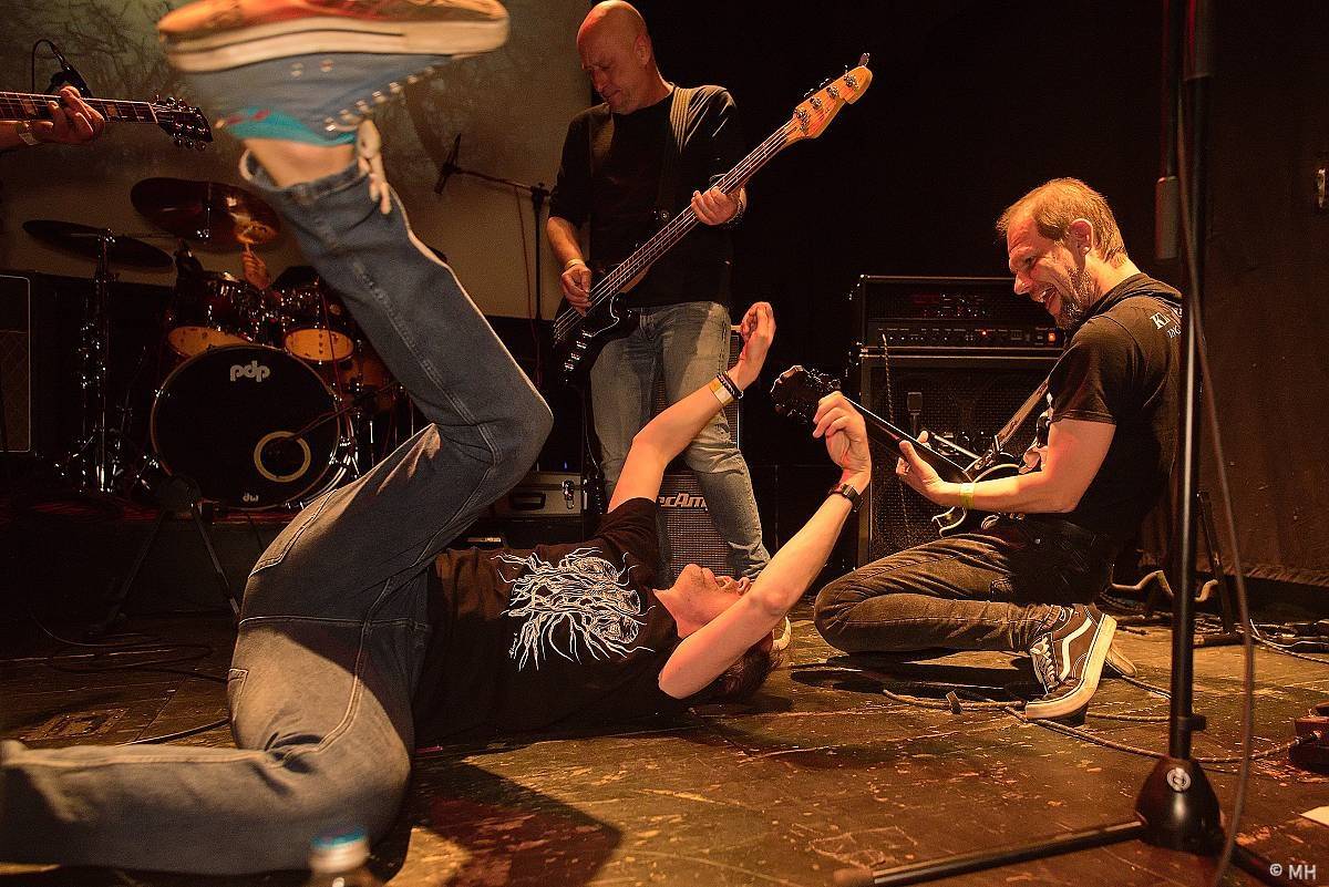 Absolutní neklid zahájil sezónu, s Řekou vystoupil v Plzni