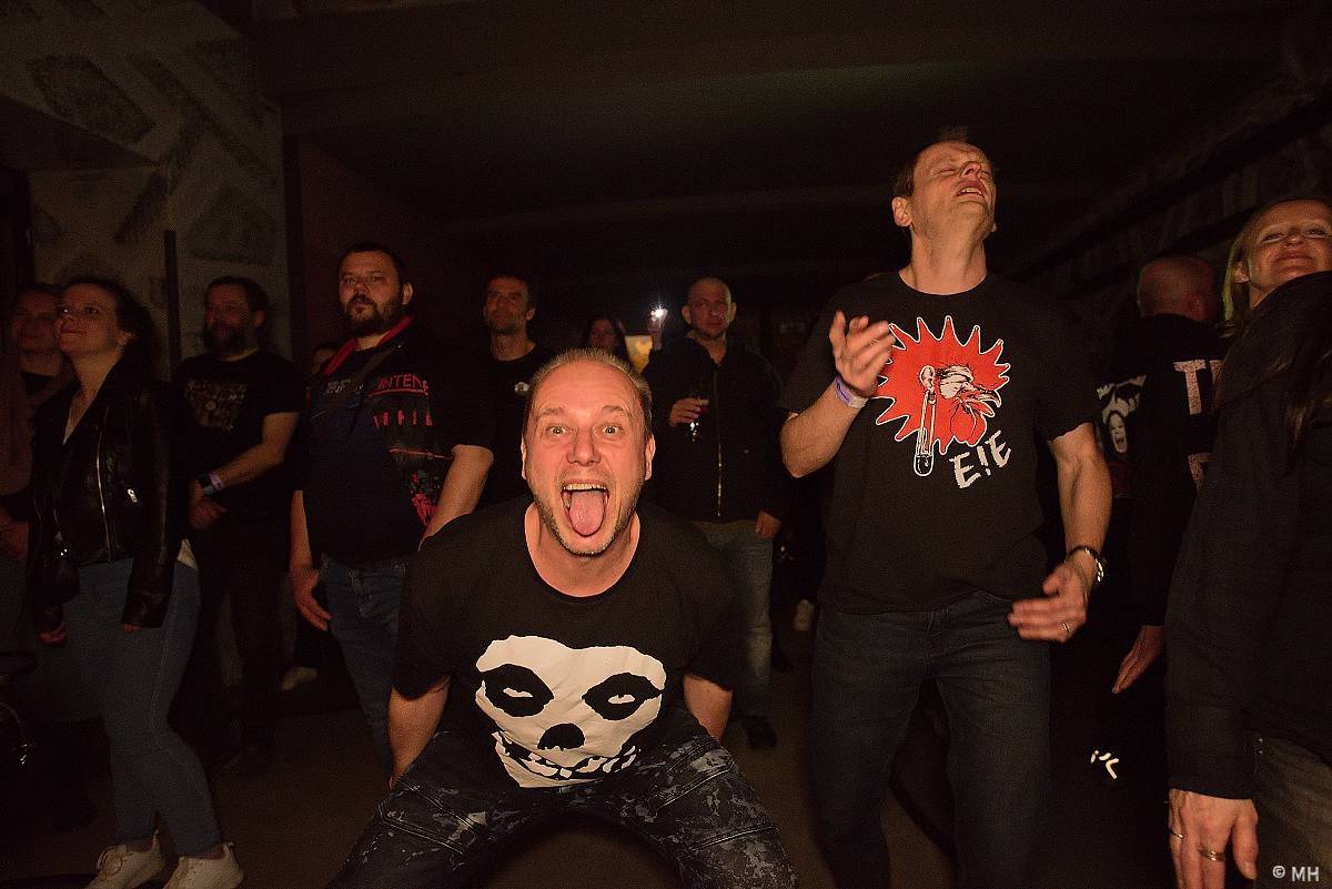 Absolutní neklid zahájil sezónu, s Řekou vystoupil v Plzni