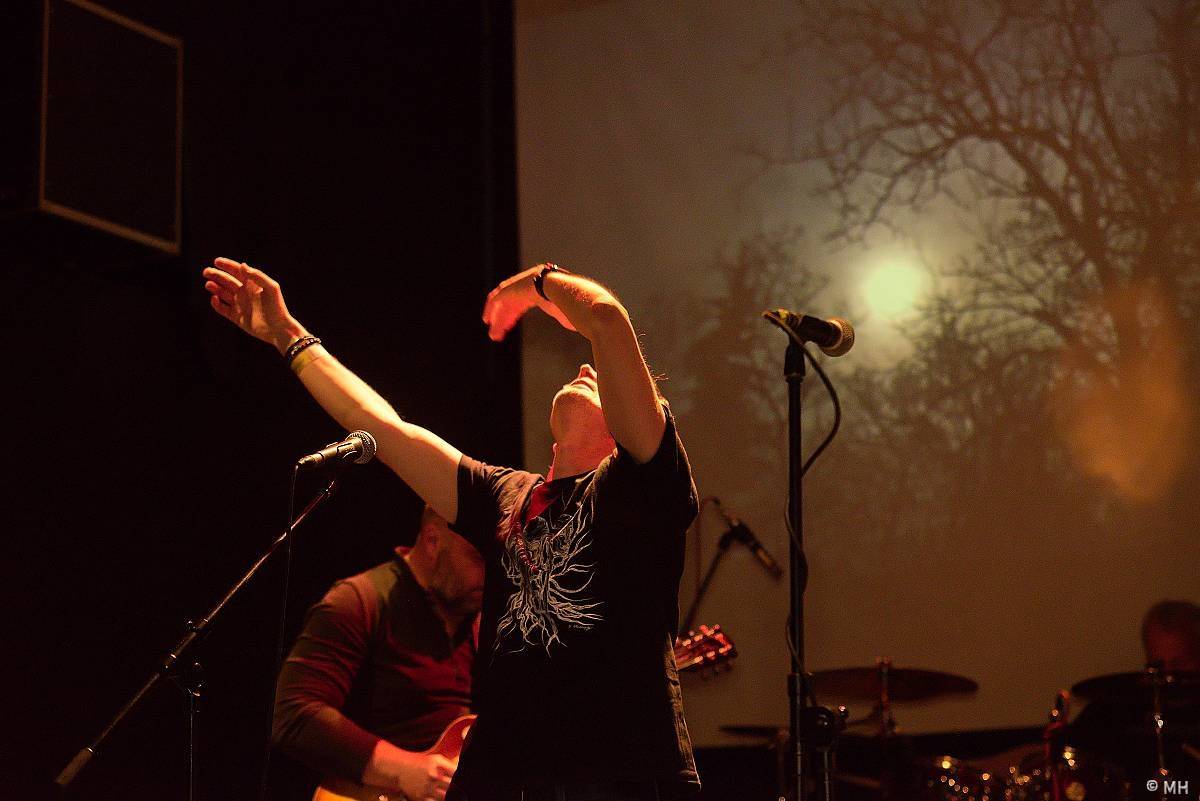 Absolutní neklid zahájil sezónu, s Řekou vystoupil v Plzni