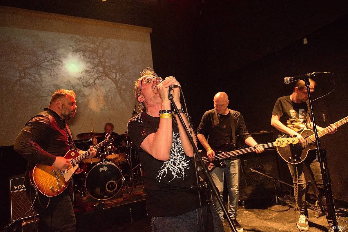 Absolutní neklid zahájil sezónu, s Řekou vystoupil v Plzni