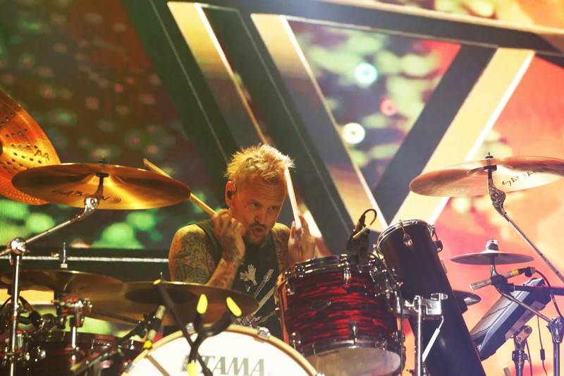 Steve Vai předvedl Brnu své kytarové umění