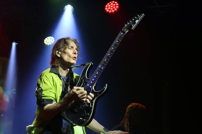 Steve Vai předvedl Brnu své kytarové umění
