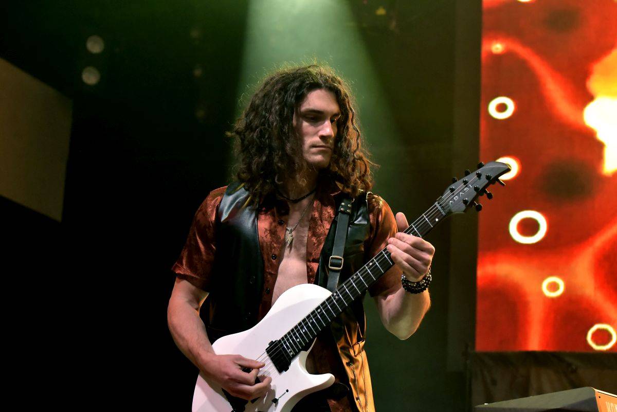 Steve Vai řádil ve vyprodaném Lucerna Music Baru