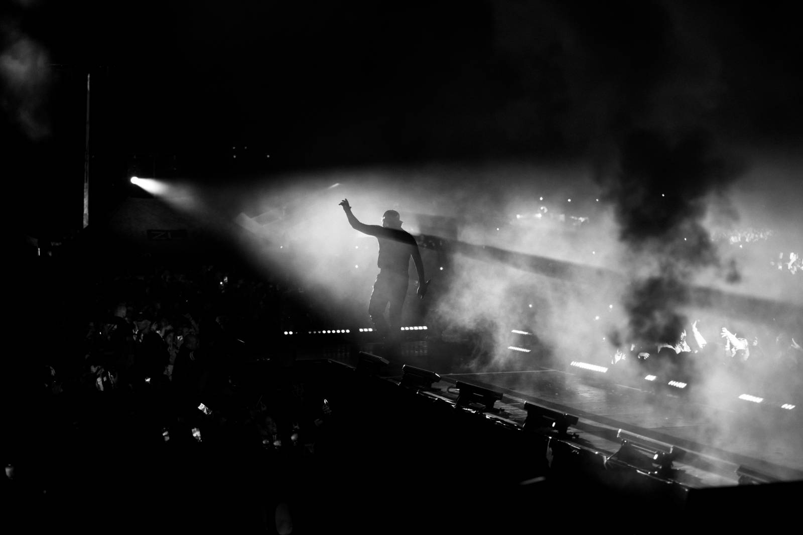 Studenti slavili. Majáles v Praze přivítal Tomáše Kluse, Kryštof, No Name nebo Calina