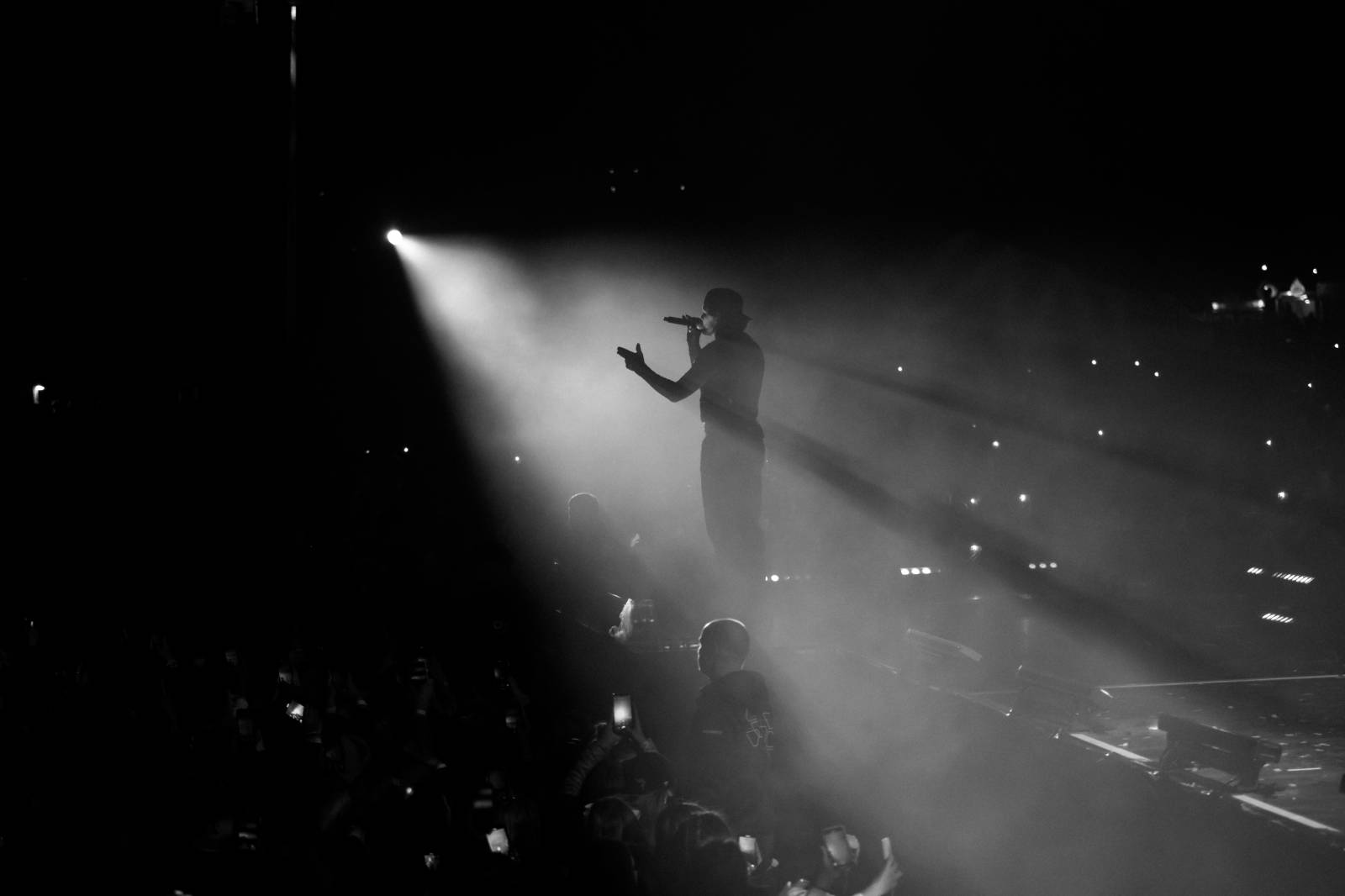 Studenti slavili. Majáles v Praze přivítal Tomáše Kluse, Kryštof, No Name nebo Calina