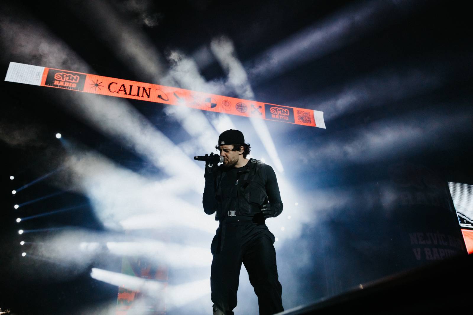 Studenti slavili. Majáles v Praze přivítal Tomáše Kluse, Kryštof, No Name nebo Calina