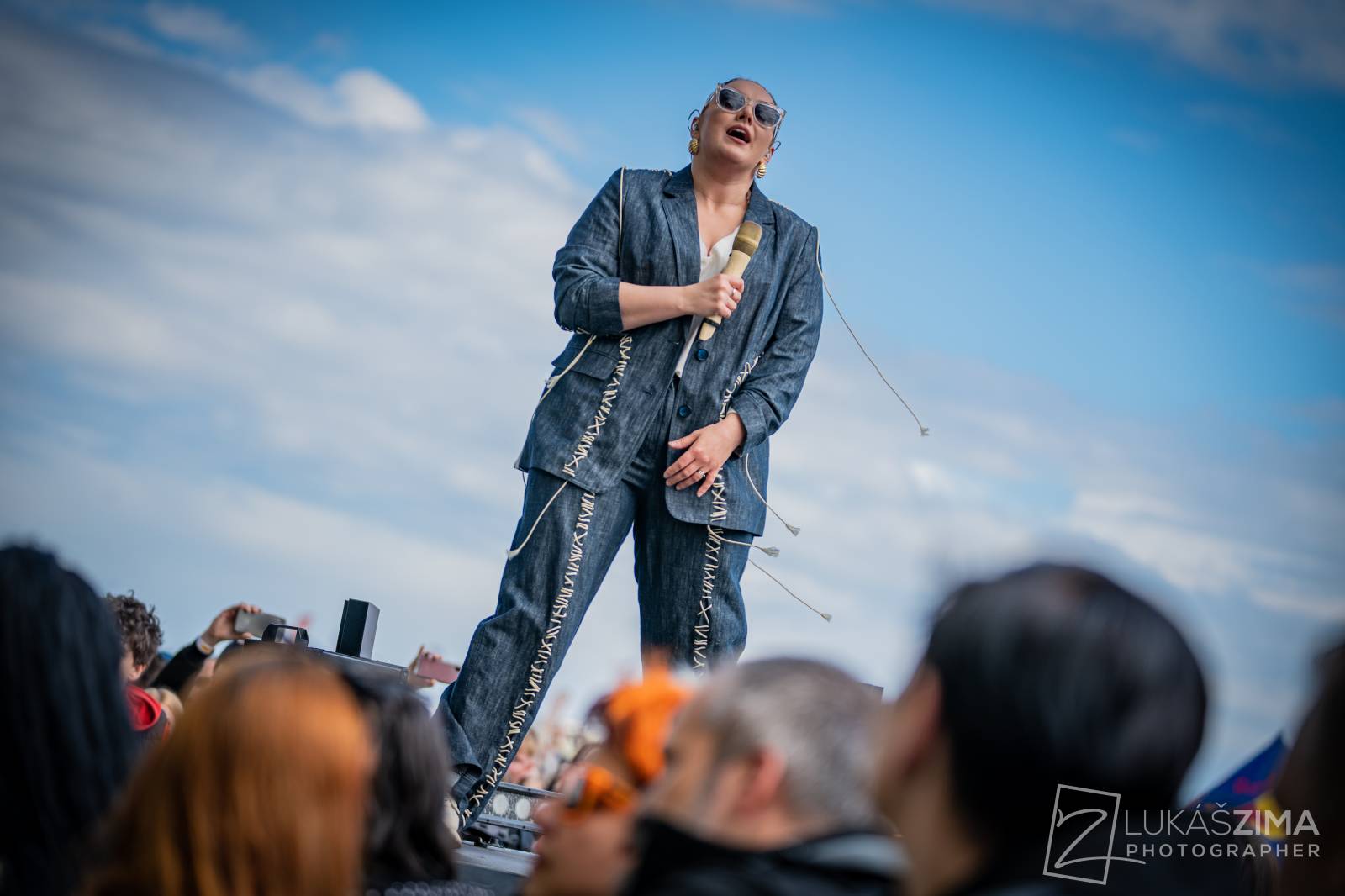 Pražský Majáles měl našlapaný program. Vystoupili Ewa Farna, Jelen, Sofian Medjmedj i Rybičky 48