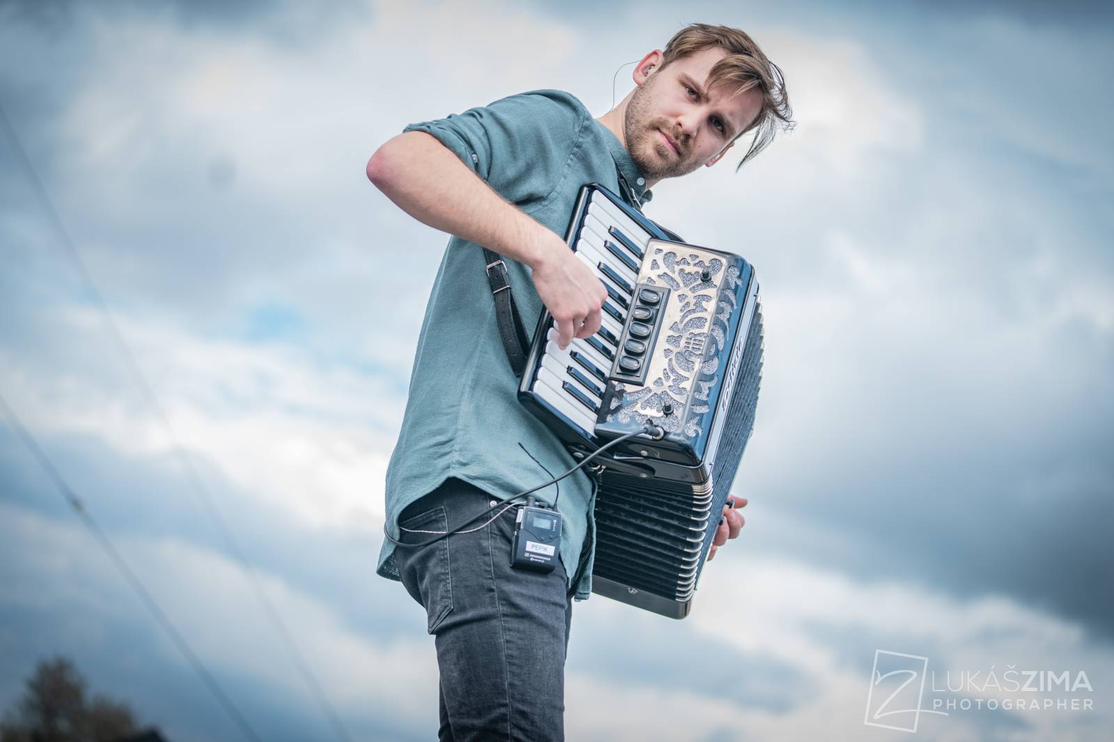 Pražský Majáles měl našlapaný program. Vystoupili Ewa Farna, Jelen, Sofian Medjmedj i Rybičky 48