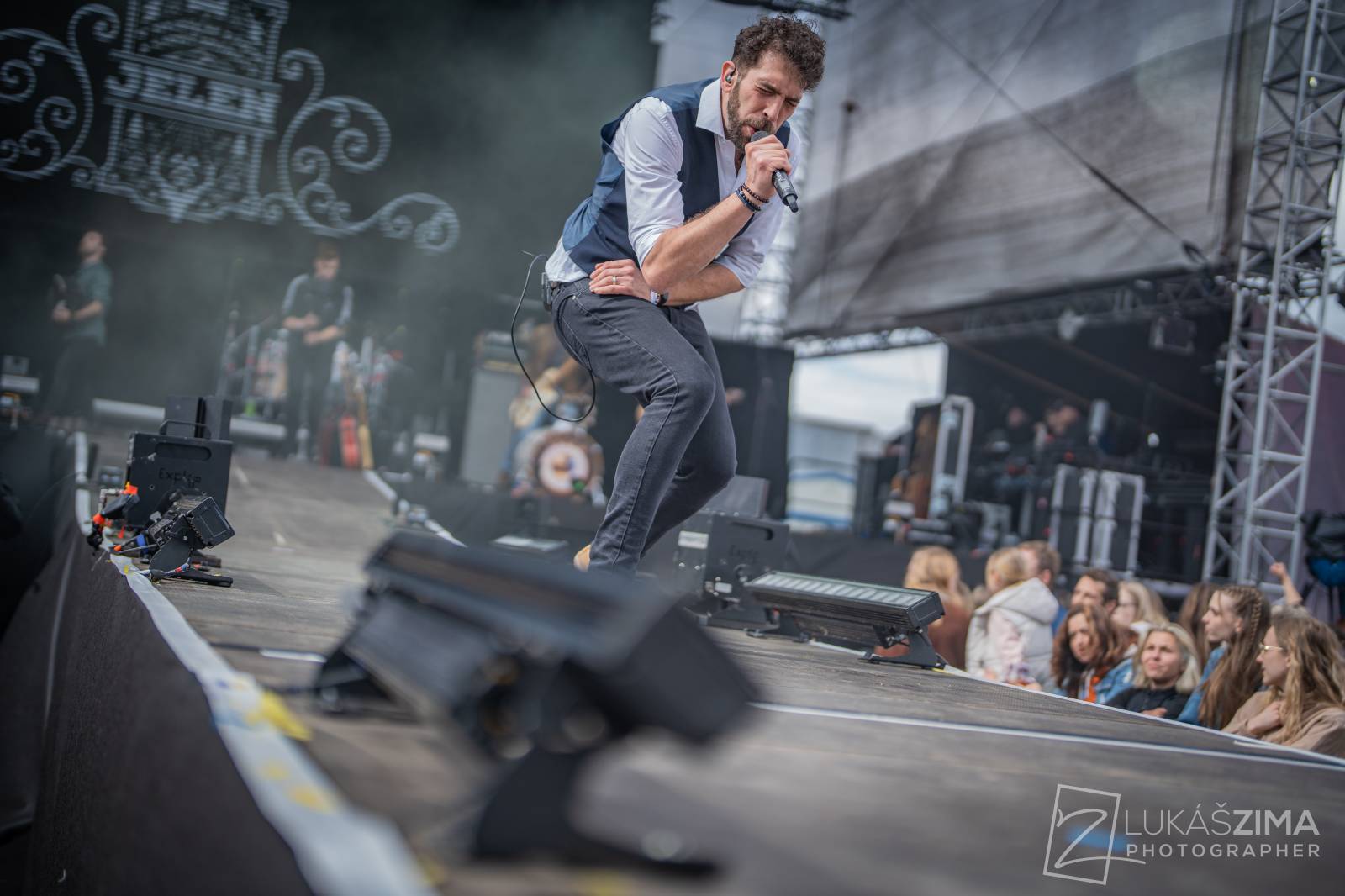 Pražský Majáles měl našlapaný program. Vystoupili Ewa Farna, Jelen, Sofian Medjmedj i Rybičky 48