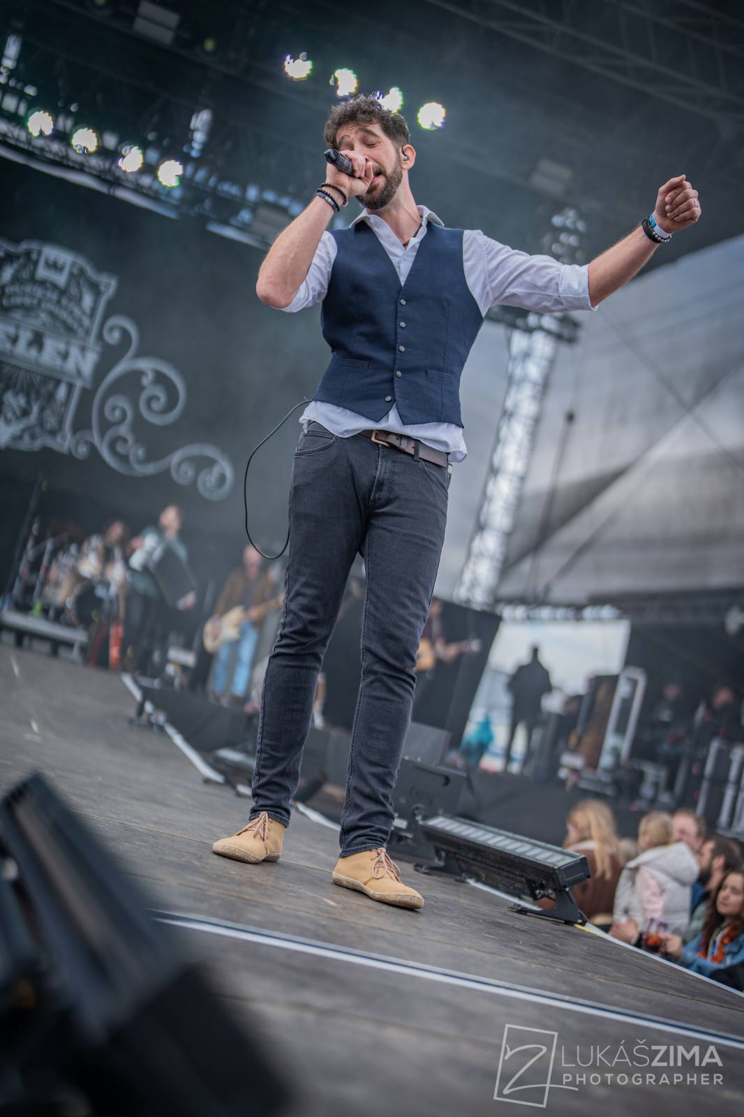 Pražský Majáles měl našlapaný program. Vystoupili Ewa Farna, Jelen, Sofian Medjmedj i Rybičky 48