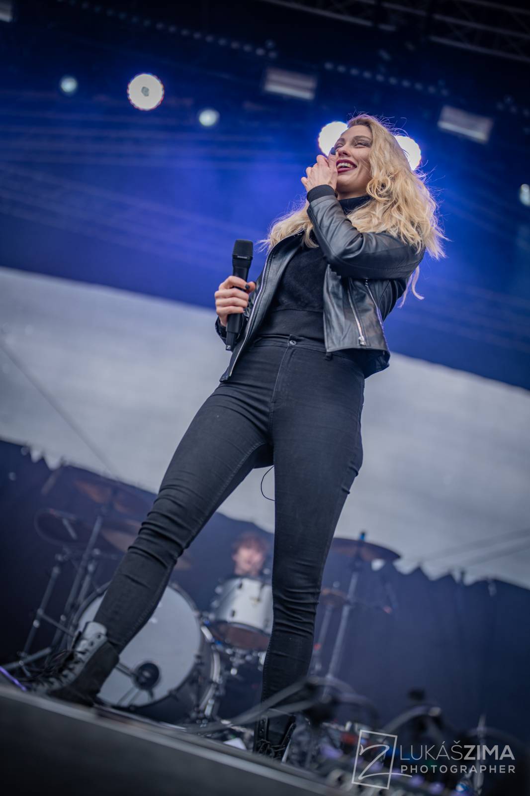 Pražský Majáles měl našlapaný program. Vystoupili Ewa Farna, Jelen, Sofian Medjmedj i Rybičky 48