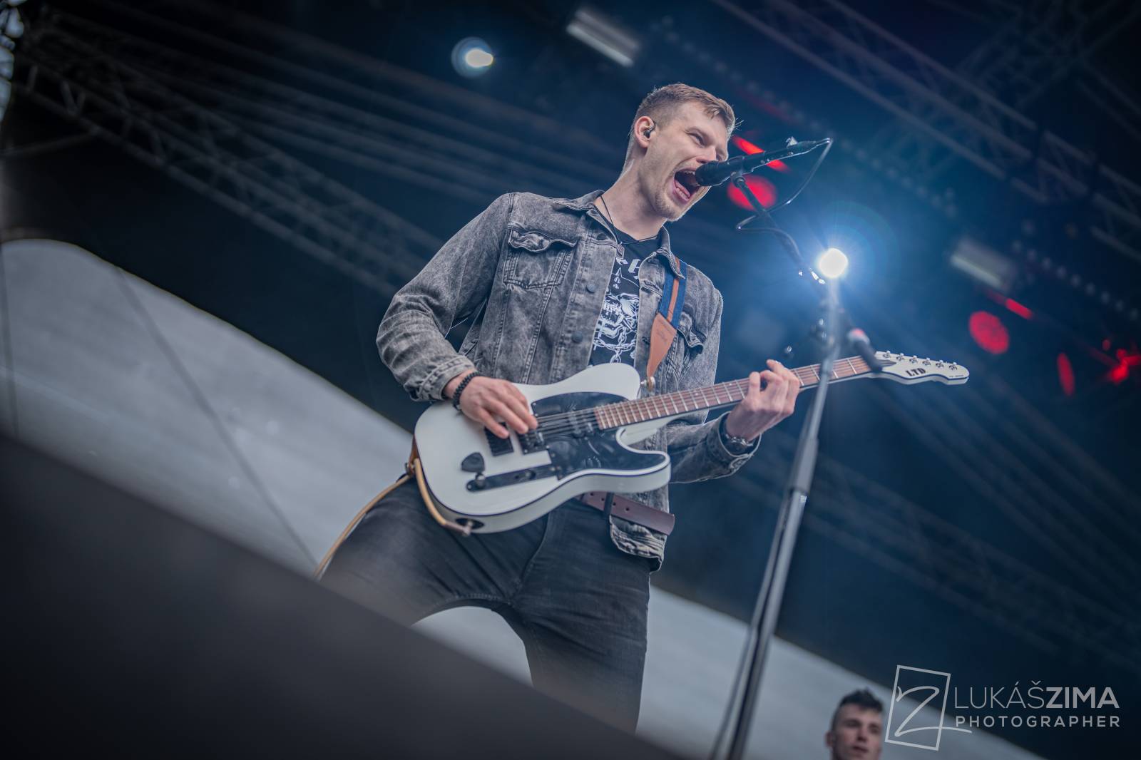 Pražský Majáles měl našlapaný program. Vystoupili Ewa Farna, Jelen, Sofian Medjmedj i Rybičky 48