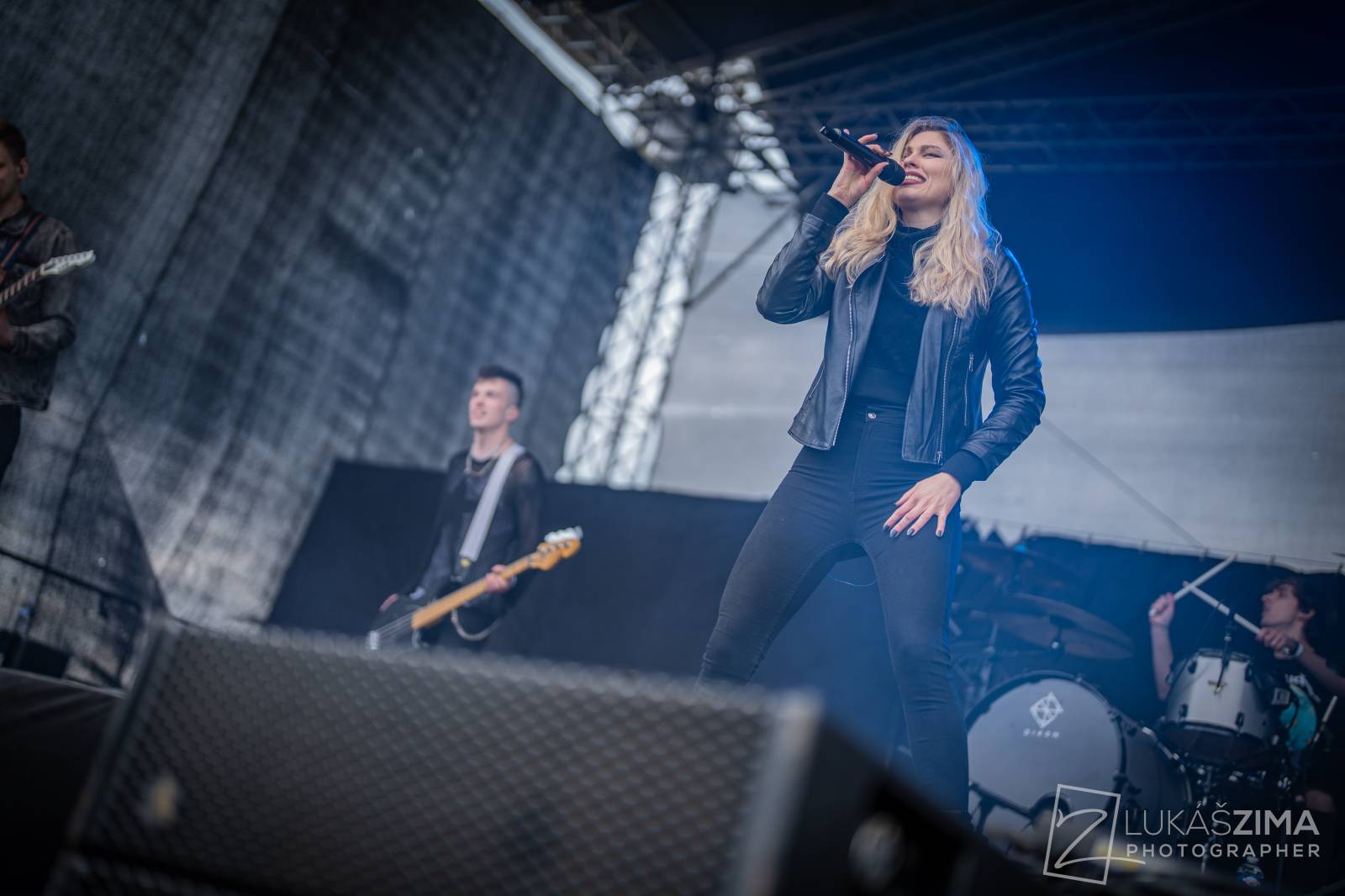 Pražský Majáles měl našlapaný program. Vystoupili Ewa Farna, Jelen, Sofian Medjmedj i Rybičky 48