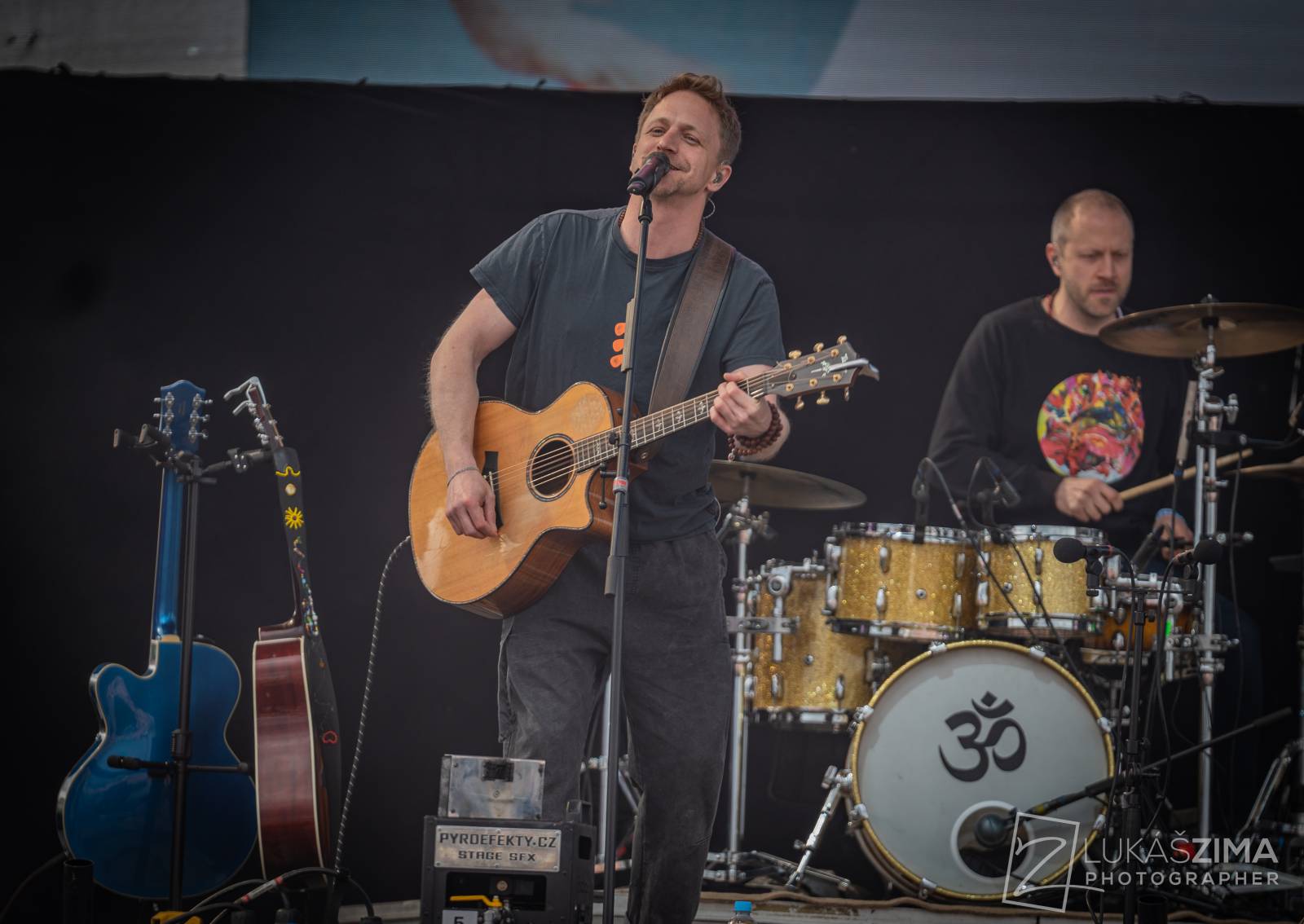 Pražský Majáles měl našlapaný program. Vystoupili Ewa Farna, Jelen, Sofian Medjmedj i Rybičky 48