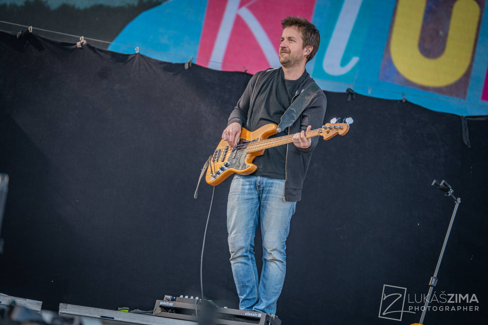 Pražský Majáles měl našlapaný program. Vystoupili Ewa Farna, Jelen, Sofian Medjmedj i Rybičky 48