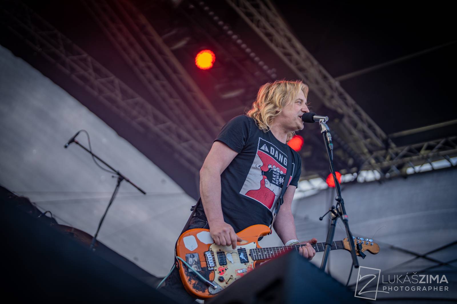 Pražský Majáles měl našlapaný program. Vystoupili Ewa Farna, Jelen, Sofian Medjmedj i Rybičky 48