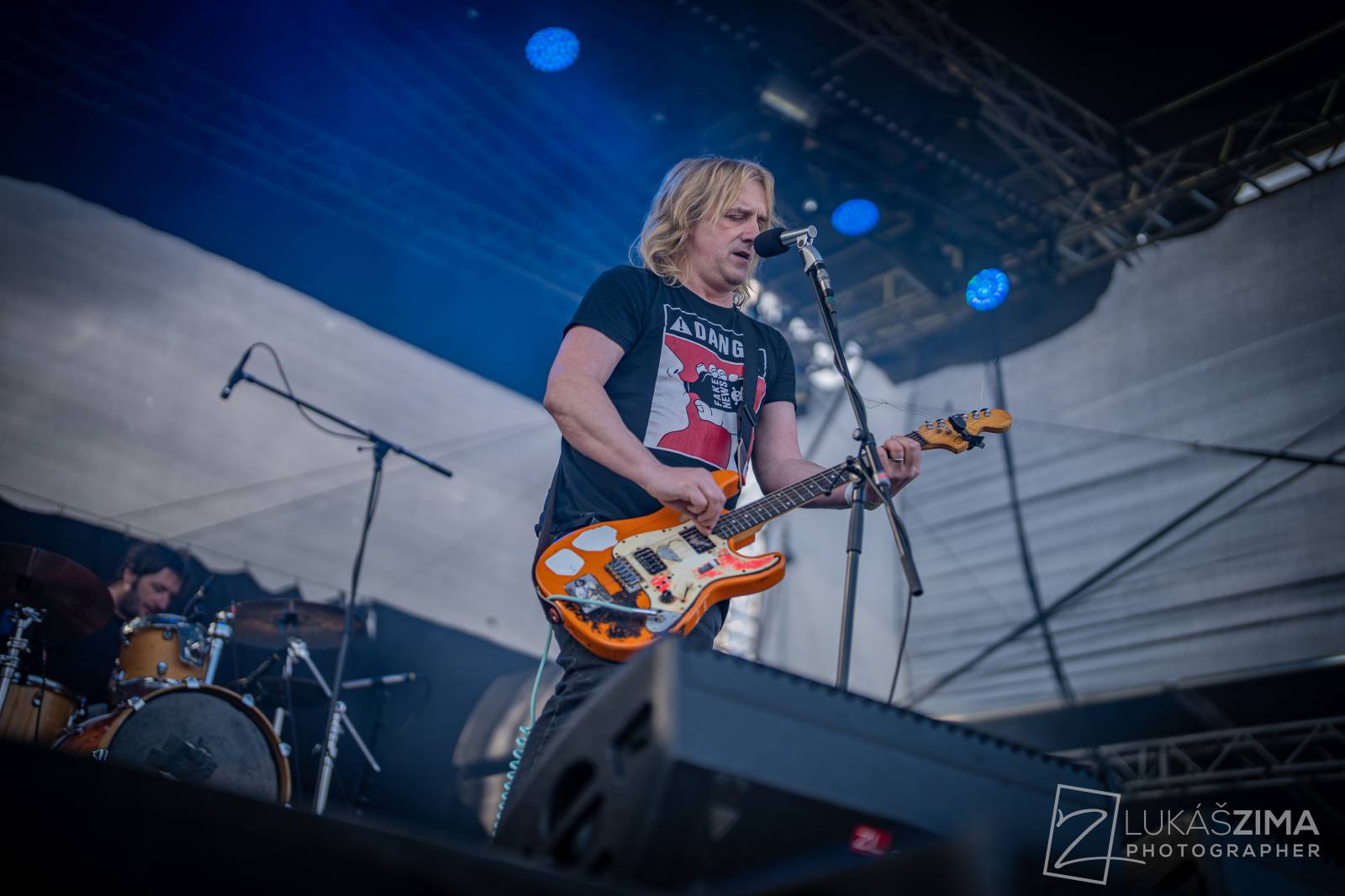 Pražský Majáles měl našlapaný program. Vystoupili Ewa Farna, Jelen, Sofian Medjmedj i Rybičky 48