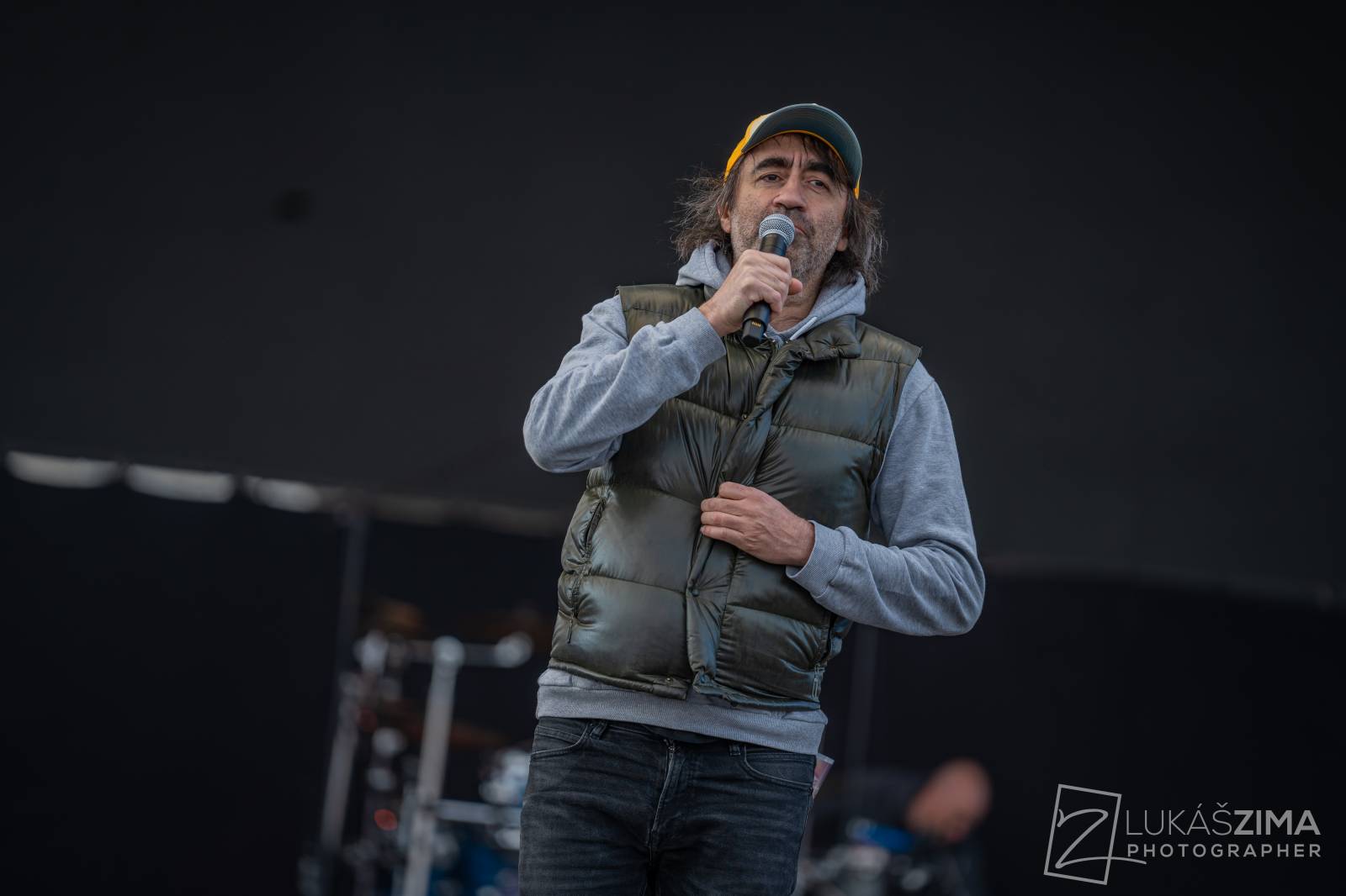 Pražský Majáles měl našlapaný program. Vystoupili Ewa Farna, Jelen, Sofian Medjmedj i Rybičky 48