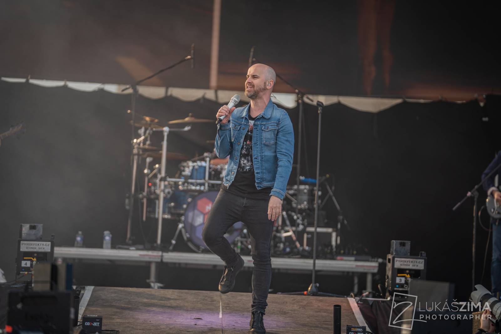 Pražský Majáles měl našlapaný program. Vystoupili Ewa Farna, Jelen, Sofian Medjmedj i Rybičky 48