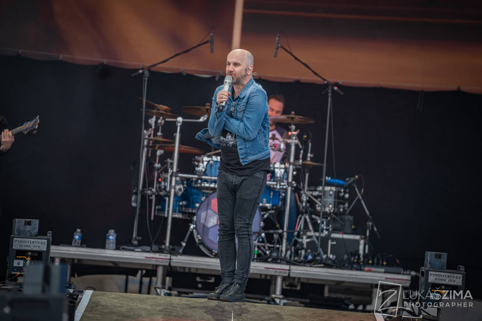 Pražský Majáles měl našlapaný program. Vystoupili Ewa Farna, Jelen, Sofian Medjmedj i Rybičky 48