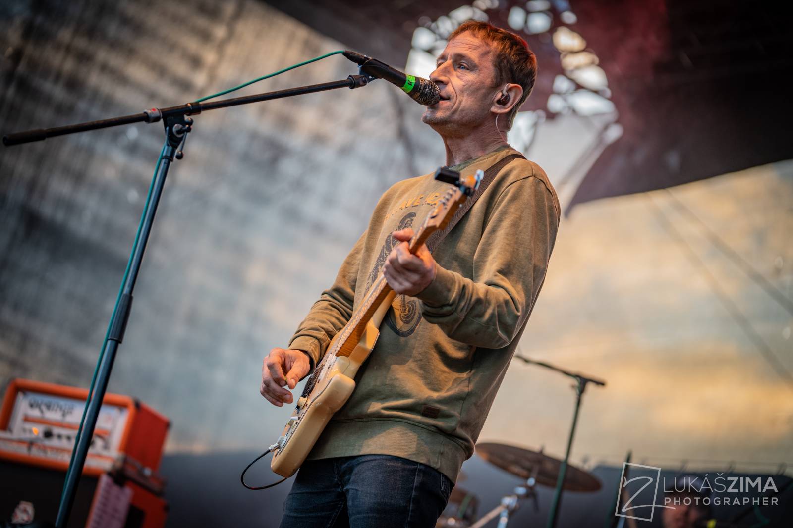 Pražský Majáles měl našlapaný program. Vystoupili Ewa Farna, Jelen, Sofian Medjmedj i Rybičky 48