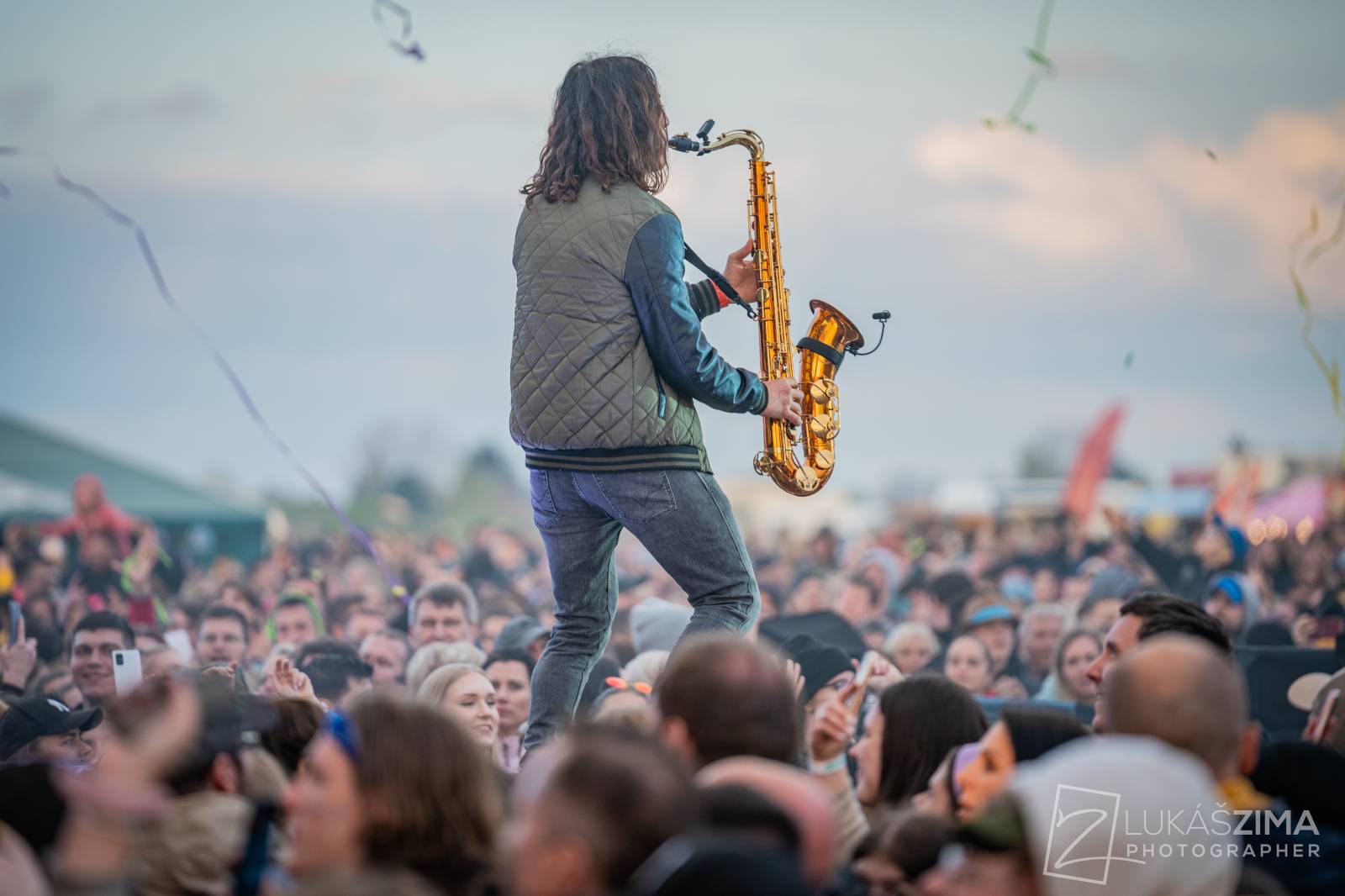 Pražský Majáles měl našlapaný program. Vystoupili Ewa Farna, Jelen, Sofian Medjmedj i Rybičky 48