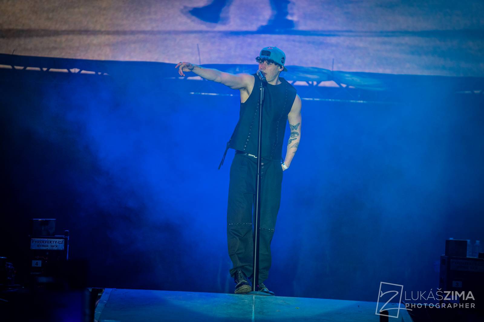 Pražský Majáles měl našlapaný program. Vystoupili Ewa Farna, Jelen, Sofian Medjmedj i Rybičky 48