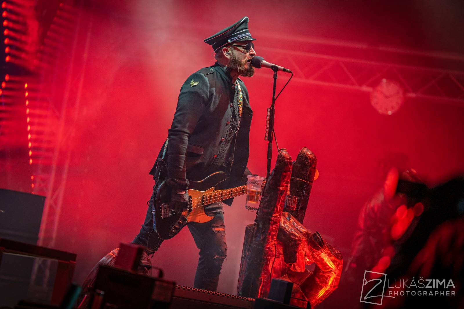 Pražský Majáles měl našlapaný program. Vystoupili Ewa Farna, Jelen, Sofian Medjmedj i Rybičky 48