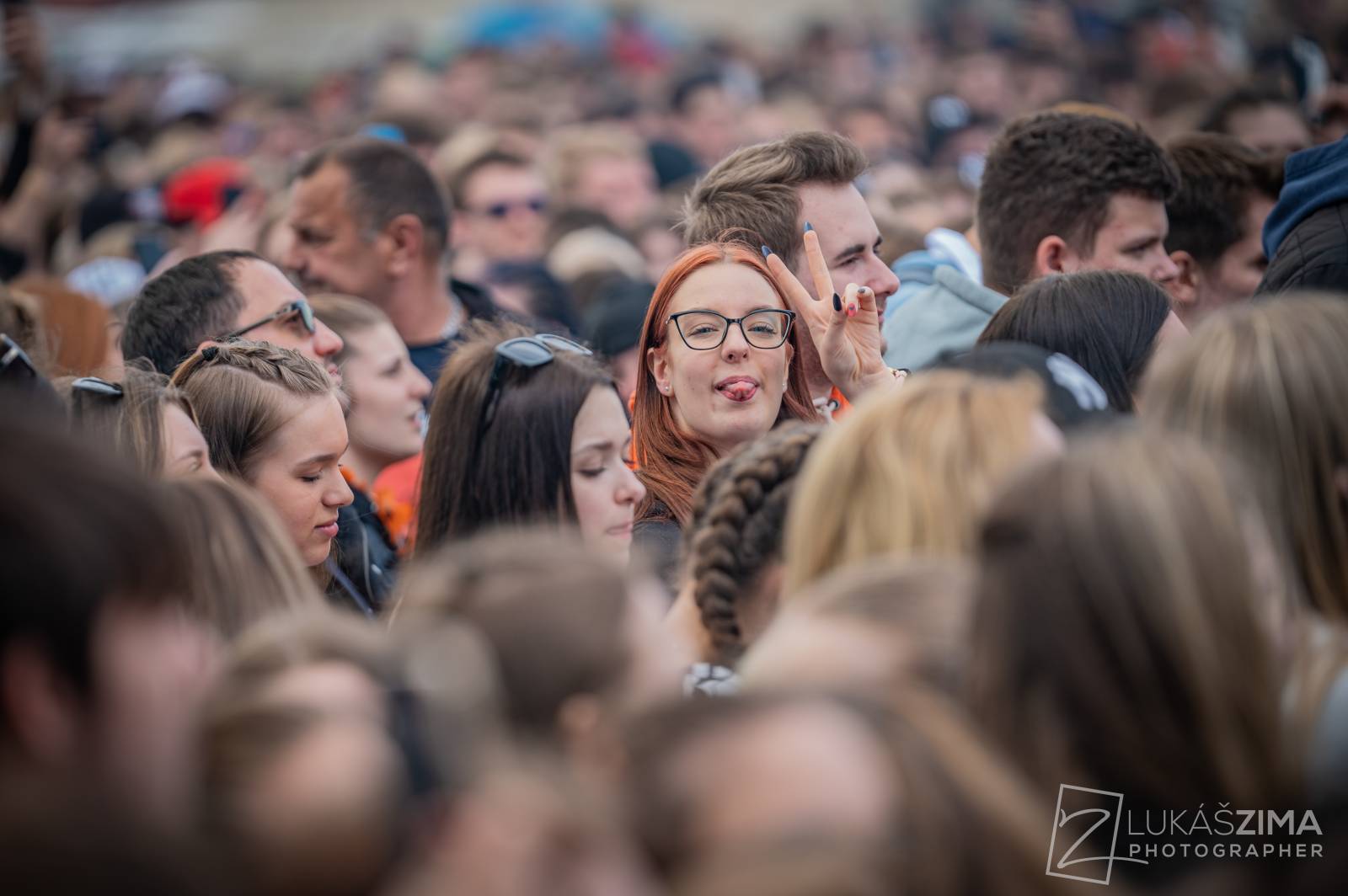 Rapová stage na Pražském Majálesu patřila Calinovi, Steinovi27 i Yzomandiasovi s Nik Tendem